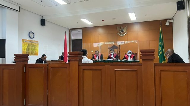 Junaedi Hasan Terdakwa Penggelapan 10,6 M PT.SRTU,dituntut 3 Tahun Penjara, Lq Indonesia Law Film Apresiasi Kejari Jaktim