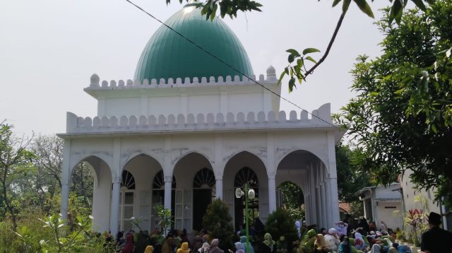 Peringati Satu Abad NU, MWC NU Gebang Gelar Acara Ziarah