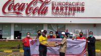 Cocacola Europacific Partners Indonesia Berikan Bantuan Ribuan Paket Lebaran