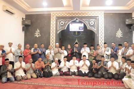 Tarling Berlanjut, Plt. Wali Kota Bekasi Giat Tarling Sekaligus Resmikan Masjid Al-Barokah, Dukuh Jamrud