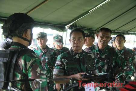 Wakasad Cek Kesiapan Operasi Yonif Raider 300/Brajawijaya