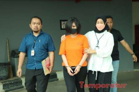 Korban Mohon Hakim Beri Keadilan Dan Hukum Natalia Rusli Seberat-Beratnya