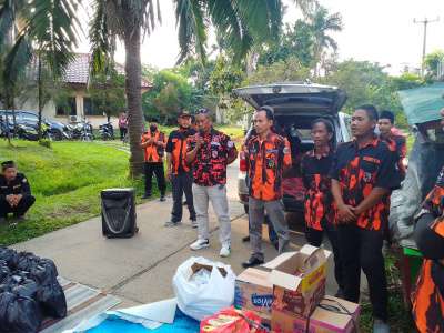 Bersama Ranting Sukaragam, PAC PP Serang Baru Santuni Yatim dan Bagikan Takjil