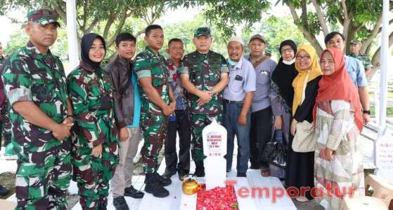 Kasad Ziarah ke TMP Kesenden dan Tinjau Pembangunan Masjid Syarif Abdurachman