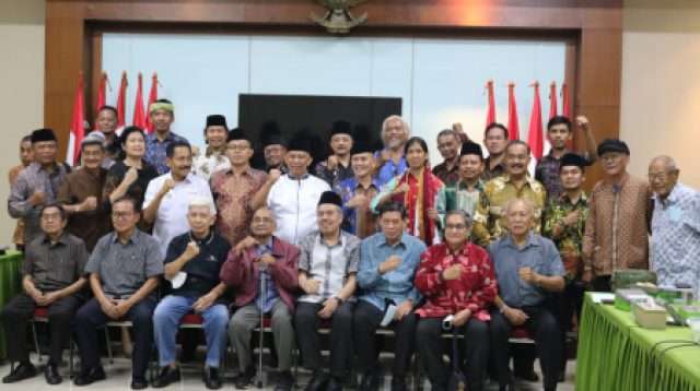 Sejumlah Masalah Bangsa & Negara Yang Mengemuka Dalam Diskusi Forum Negarawan Pada Acara Buka Puasa Bersama