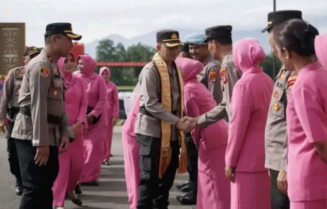Polres Pringsewu Polda Lampung Gelar Acara Farewel Dan Welcome Parade AKBP Rio Cahyowidi Dan AKBP Benny Prasetya