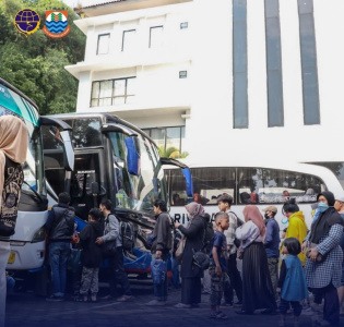 Ratusan Warga Kota Cimahi Diberangkatkan Pada Program Mudik Gratis Tahun 2023