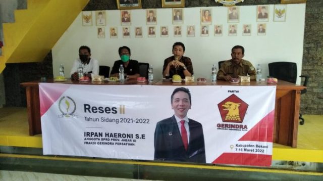 IRFAN HAERONI .S.E.Anggota DPRD Provinsi Jabar Fraksi Gerindra Adakan Reses Di Aula Desa Karang Setia Dalam Rangka Menyerap Aspirasi Masyarakat