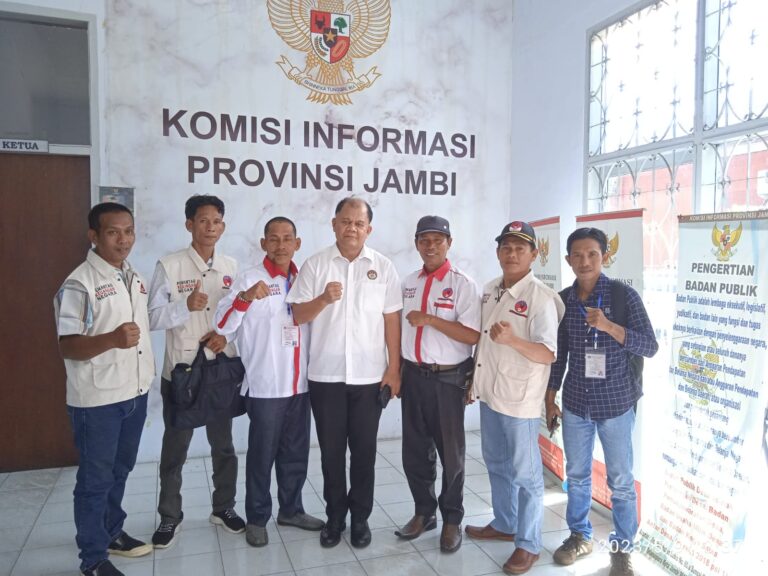 Pemantau keuangan Negara PKN, Mengikuti Persidangan Di Kantor Komisi Informasi Provinsi Jambi