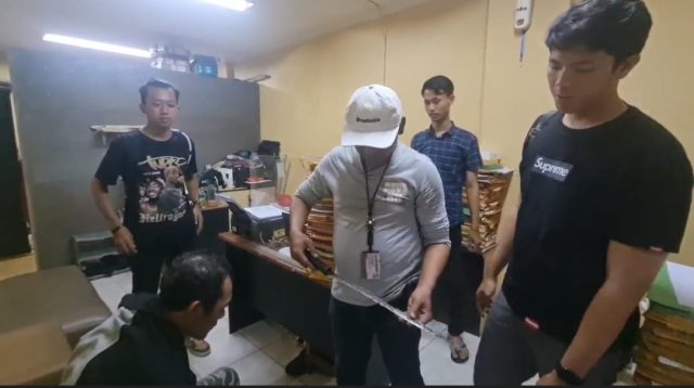 Polres Jakbar Ringkus Pelaku Pembacokan Sopir Taksi Online