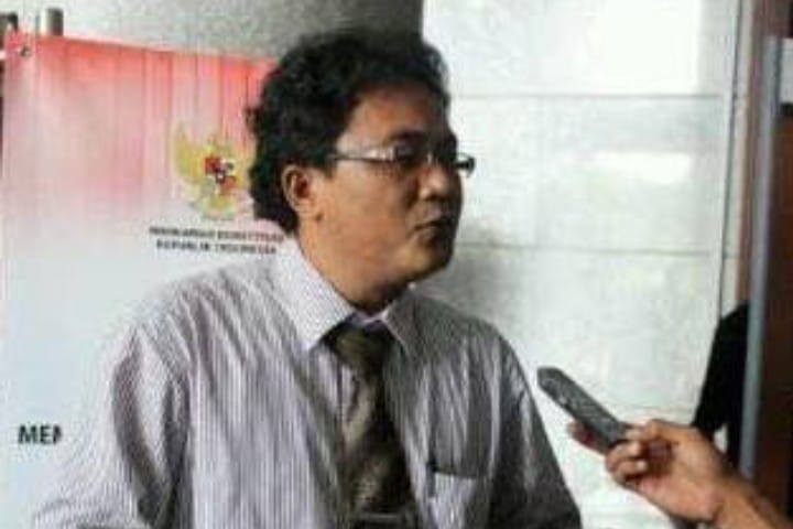 KEBENARAN “RATIO DECIDENDI” PUTUSAN MK MASA JABATAN KPK LIMA TAHUN