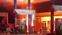 Kebakaran di Pom Bensin Talang Gunung Empat Lawang Api di Duga Berasal Dari Angkot Minibus
