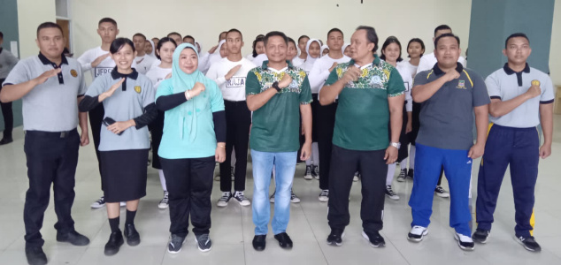 Kadisbudpora Iman Nugraha Berikan Pembekalan Ke 45 Paskibraka