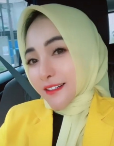 Yati Mechella Bacaleg DPRD Dapil VII Kabupaten Bekasi Fraksi Partai Golkar Resmi Mendaftarkan Diri Ke KPUD Kab Bekasi