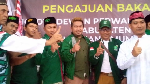 Paizal Rizal Ramadhan Bacaleg DPRD Dapil VI Kabupaten Bekasi Fraksi Partai PKB Resmi Mendaftarkan Diri Ke KPUD Kab Bekasi