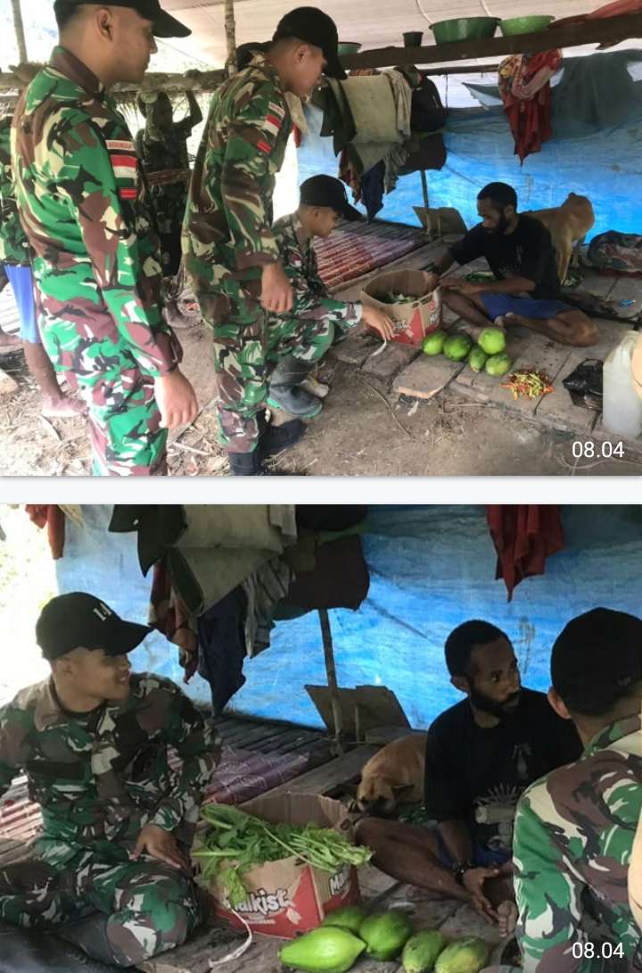 Warga Gembira Didatangi Satgas Yonif 143/TWEJ, Ini Alasannya