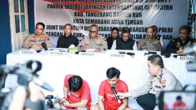Jadi Pabrik Ekstasi, Sebuah Rumah di Pedurungan Kota Semarang Digerebek Polisi