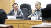 Pj Bupati Bekasi  dan Kaban Kesbangpol Hadiri Penandatanganan Berita Acara Serah Terima Bankeu Parpol