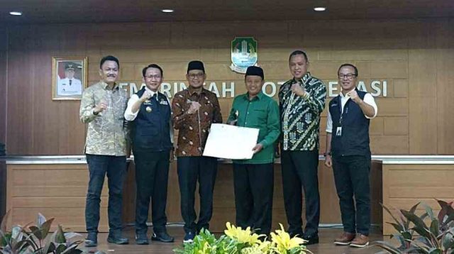 PJ Bupati Bekasi : Jababeka dan PT.Cikarang Listrindo Perusahaan Terbaik Dalam CSR