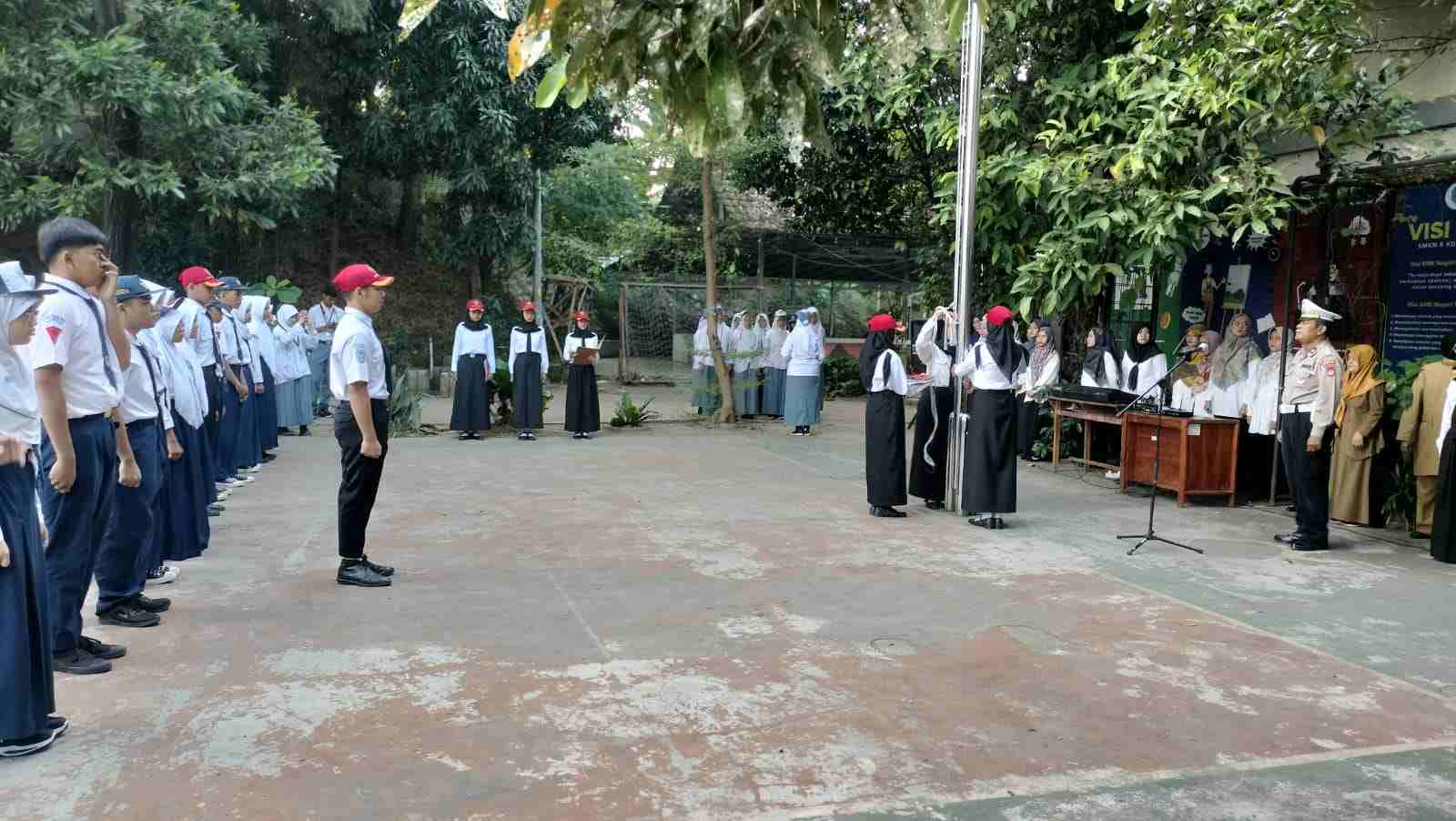 Polsek Bekasi Selatan Rutin Laksanakan Program Go To Shcool