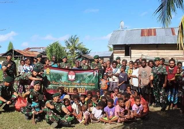 Prajurit Yonif Raider 755 Kostrad Kostrad Serbu Perkampungan Merauke