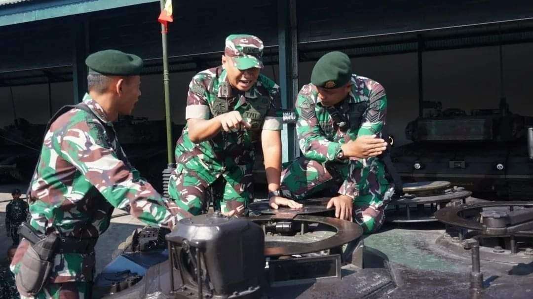 Kunjungan Aslat Kasad Mayjen TNI Tri Winarno, S.I.P., M.Si., M.Tr.(Han) Ke Batalyon Kavaleri 8 Kostrad