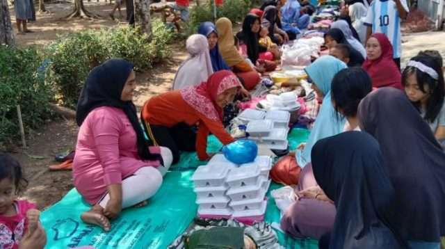 Tradisi Takiran Sedekah Bumi Melakat di Desa Kuntili, Banyumas