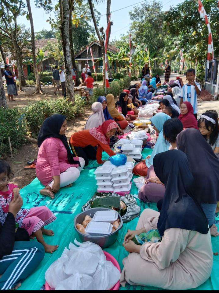 Tradisi Takiran Sedekah Bumi Melakat di Desa Kuntili, Banyumas