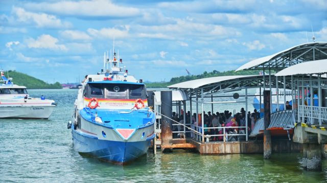 Menhub Bahas Penataan Pelabuhan dan Penegakan Aturan Penggunaan Sistem Identifikasi Kapal Otomatis