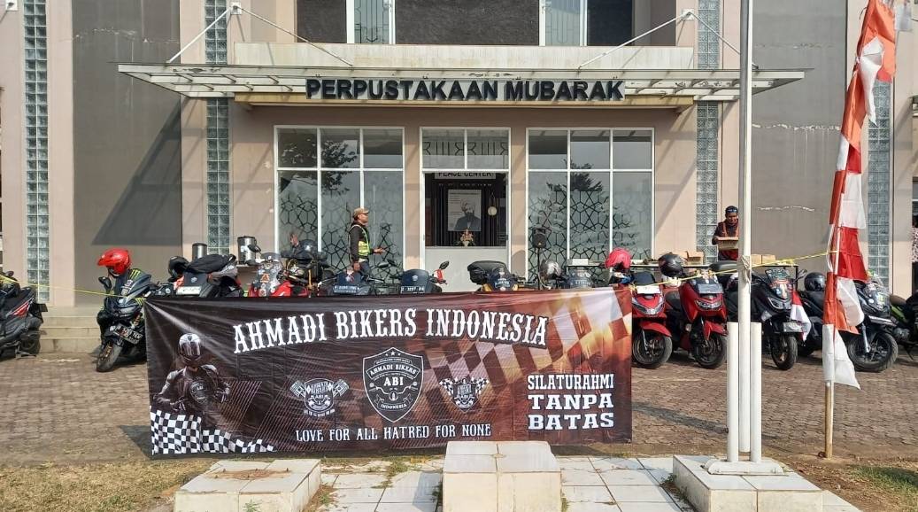 Perayaan Kemerdekaan Indonesia ke-78 Ahmadi Bikers Indonesia dan Komunitas Motor Ramaikan Touring Menuju Pantai Carita