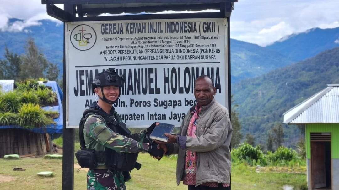 Satgas Yonif PR 330 Kostrad Gelar Patroli Rohani