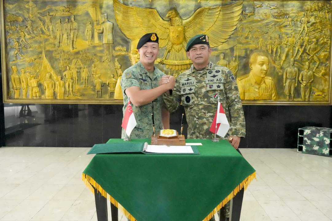 Courtesy Call Pangkostrad dan Singapore Army 3rd Division Commander