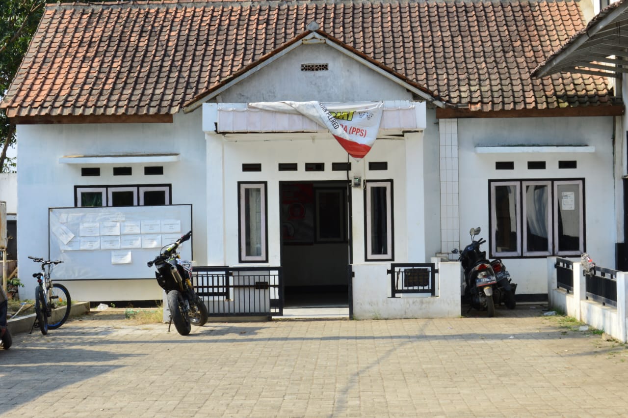 Di Duga Kuat Bukan Kades Dan S’ Saja Pernah Indehoy Di Ruang BPD, Oknum Rw dan Pacarnya Di Sebut Pernah Juga?