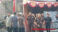 Tim Kejari Datangi Kediaman Oknum Pimpinan DPRD Kabupaten Bekasi Yang Mangkir Dari Panggilan Ke Tiga