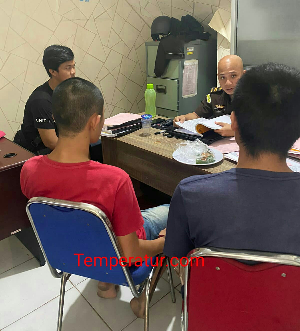 Penyidik Tindak Pidana Umum Polres PALI Limpahkan Berkas Perkara Dugaan Pencurian Ke Kejari