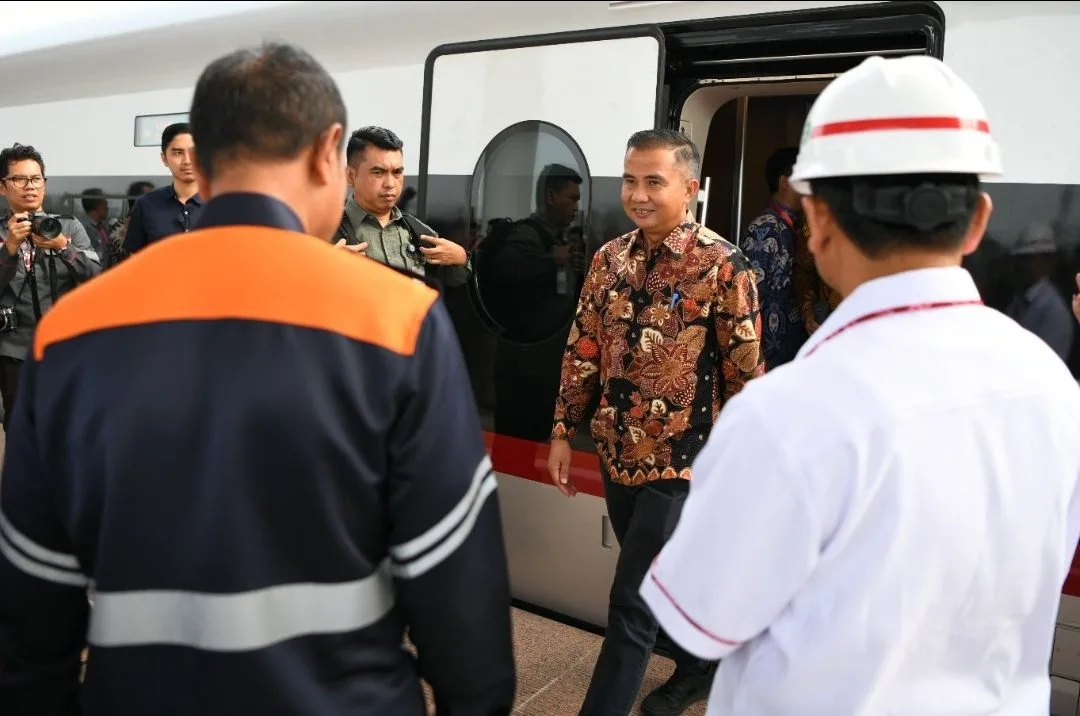 PJ GubernurJabar : Kereta Cepat Mendongkrak Pertumbuhan  Ekonomi  Jawabarat
