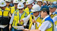 Tinjau Pembangunan Infrastruktur di Kabupaten Bogor, Bey Machmudin: Ini Bentuk Kehadiran Pemerintah untuk Masyarakat