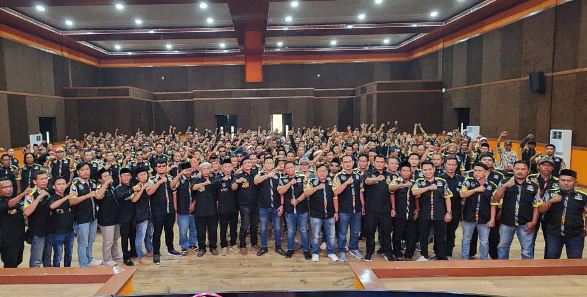 LSM GMBI Pertanyakan Kinerja 13 Oknum Anggota DPRD Kabupaten Bekasi Tidak Pernah Hadir Dalam Sejumlah Agenda Rapat Paripurna