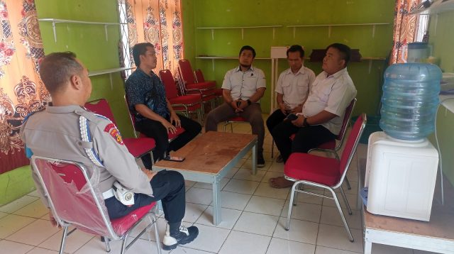 Untuk Mendengarkan Keluhan Masyakat, Polsek Tanah Abang Gelar Kegiatan Jum’at Curhat