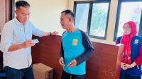 Bey Machmudin Sidak Kantor Kecamatan Babelan Pastikan Penyaluran Bantuan Air Bersih