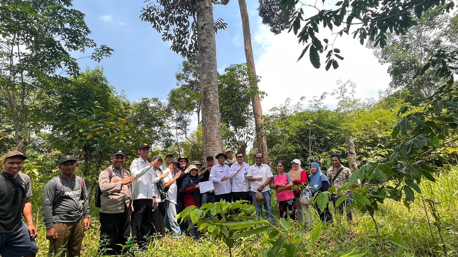Tujuh Jenis Durian Varietas Unggul Lokal Teridentifikasi di Bengkulu