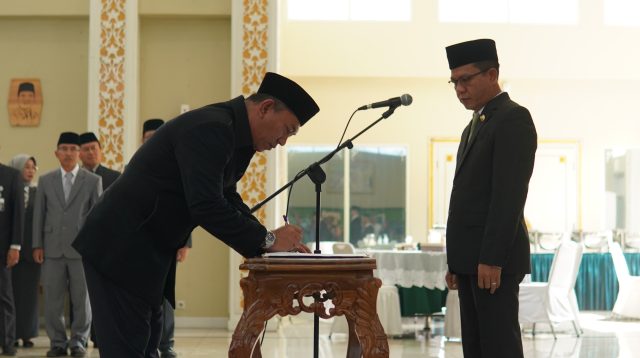 Bupati DS Beri Waktu Tiga Bulan bagi Direksi dan Komisaris BUMD