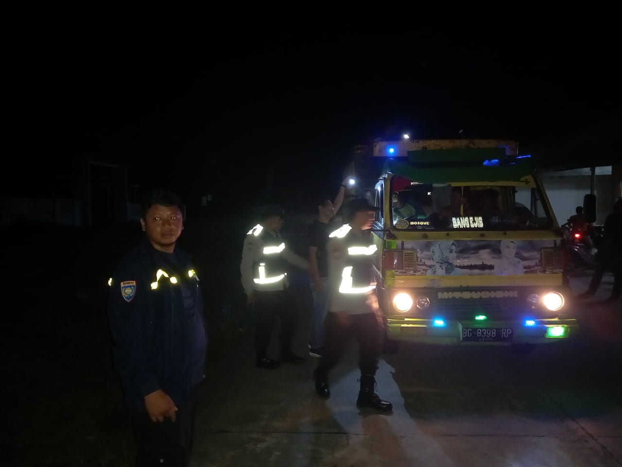 Tim UKL II Personil Polsek Penukal Abab Gelar Razia Kendaraan R2 dan R4