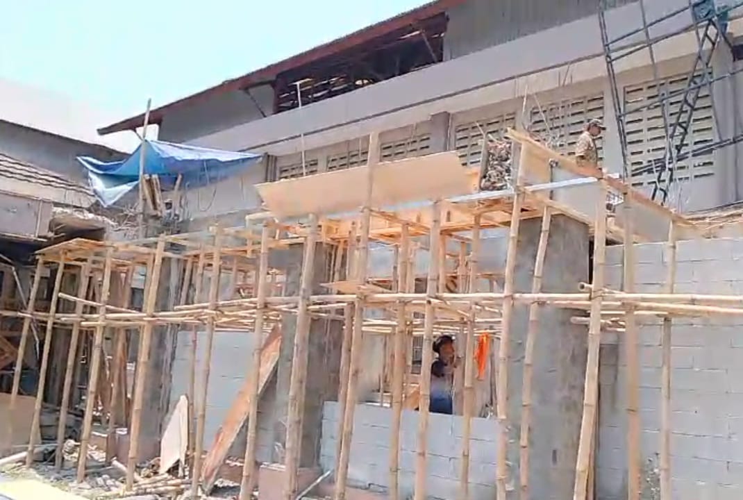 Rehabilitasi Berat Ruangan Bidang Parawisata dan Bidang kebudayaan Diduga asal jadi Matrial Bekas digunakan kembali