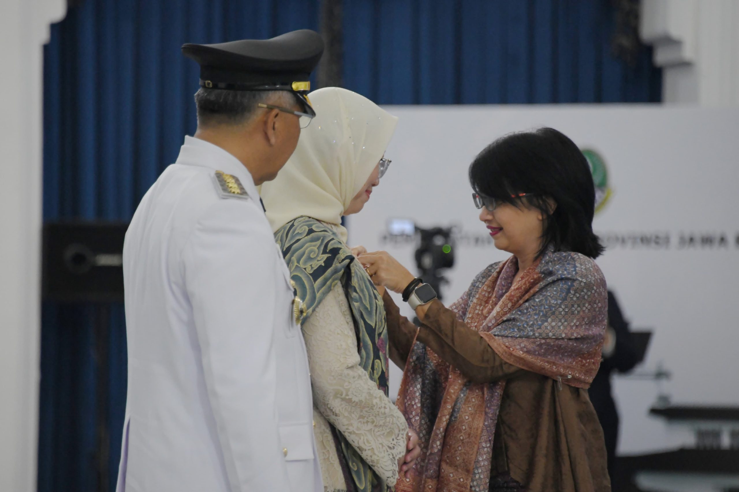 Amanda Soemedi Lantik Diah Utami sebagai Penjabat TP PKK Kota Cimahi