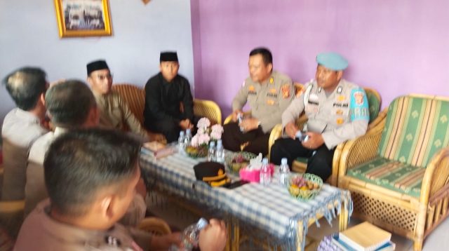 Untuk menyerap keluhan Warga Polsek Talang Ubi Gelar Jum’at  Curhat