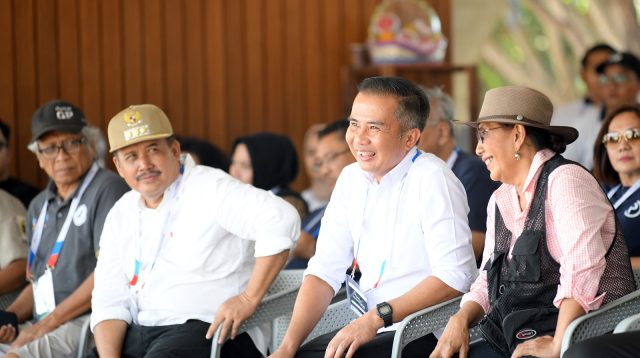 Apresiasi Pangandaran Air Show 2023, Bey Machmudin: Memasyarakatkan Dunia Dirgantara