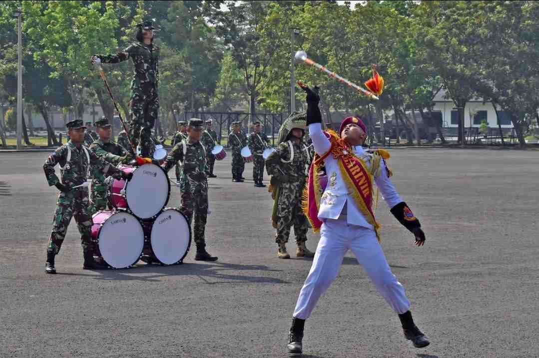Komandan Korps Marinir Kunjungi Sarang Petarung di Gedangan