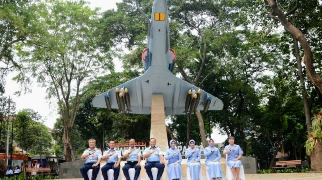 Dankodiklatau Menghadiri Peresmian Monumen Swa Bhuwana Paksa