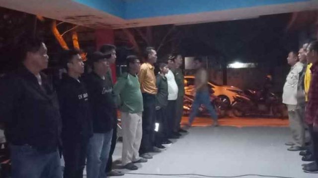 Kasie YANLIK  POL  PP Kecamatan Karangbahagia merazia  kenakalan  remaja dibawah umur